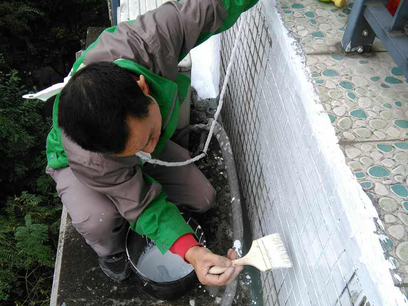 外墻飄窗防水處理，密封開裂墻面阻隔雨